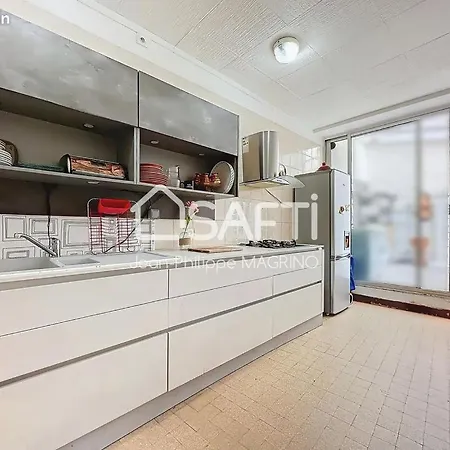 Chez L'Habitant منزل للإقامة *